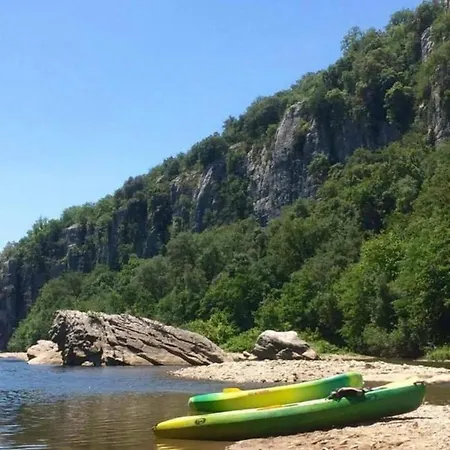 « les Rives De L'ardeche » *